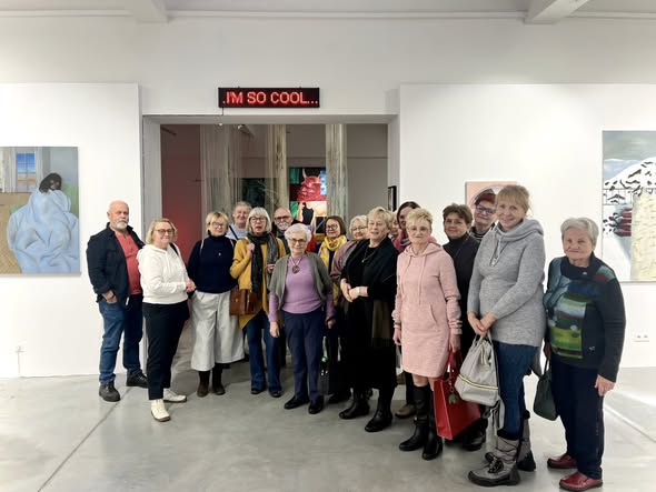 𝐎𝐭𝐨 𝐧𝐚𝐣𝐛𝐚𝐫𝐝𝐳𝐢𝐞𝐣 𝐜𝐨𝐨𝐥 𝐬𝐞𝐧𝐢𝐨𝐫𝐳𝐲 𝐧𝐚 ś𝐰𝐢𝐞𝐜𝐢𝐞!